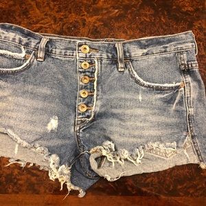 Great pair of free people jean shorts!